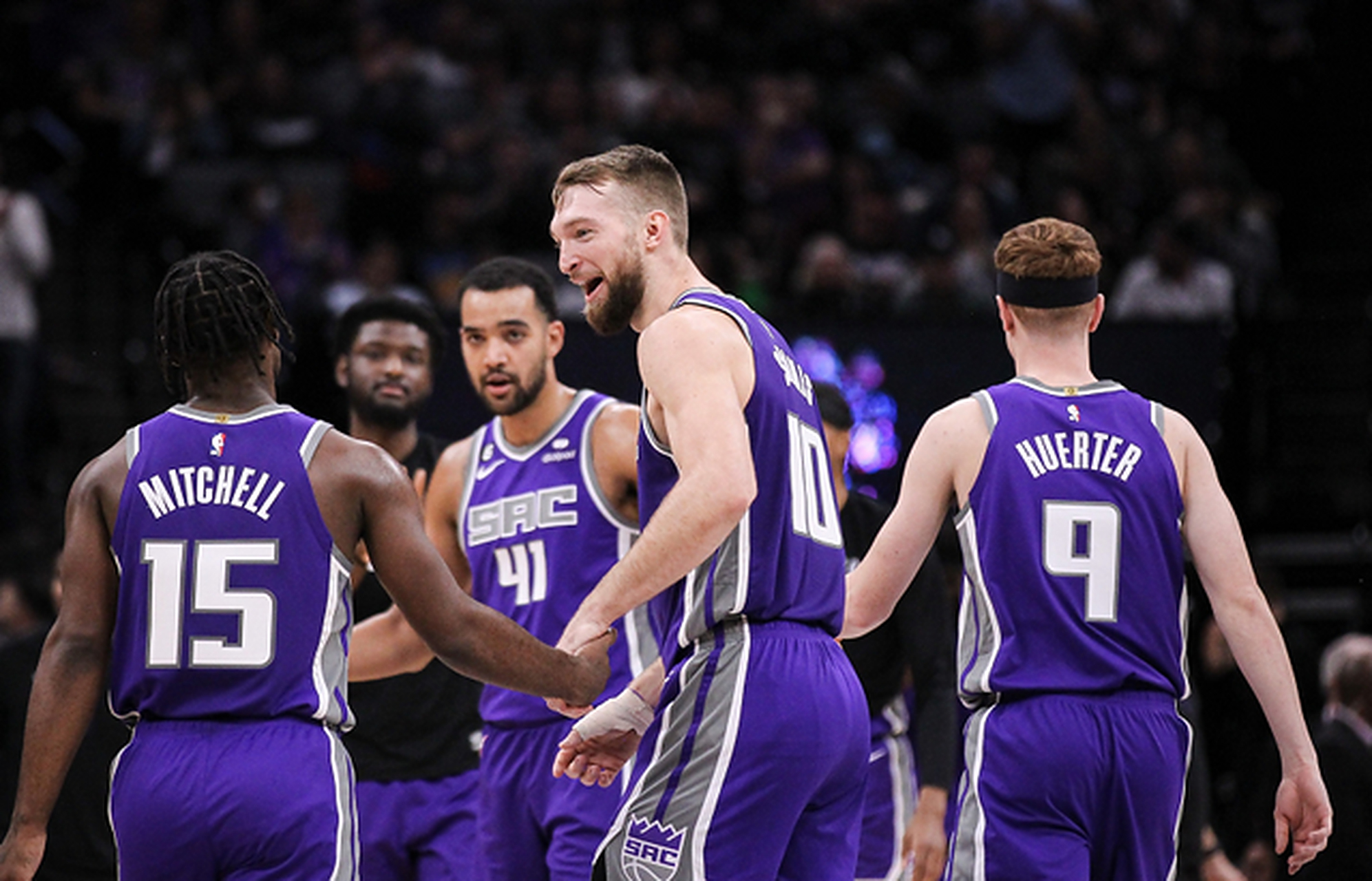 密尔沃基雄鹿迎德国杯关键赛，今晨远射贴柱，态度坚定，赛季目标并未改变(密尔沃基雄鹿队英文名)-球速入口